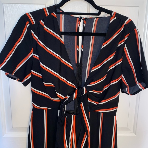 Lush Striped Front Tie Jumper - Picture 2 of 8